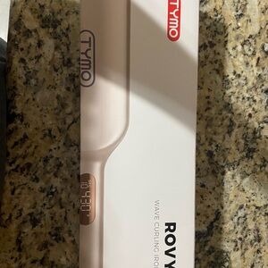 TYMO Wave Curling Iron in Gold